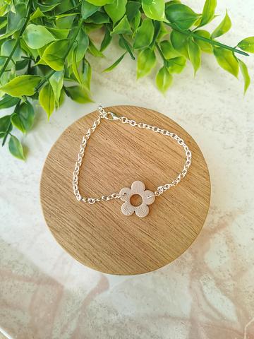Latte Charm Bracelet - Flower